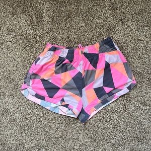 Gap sports short